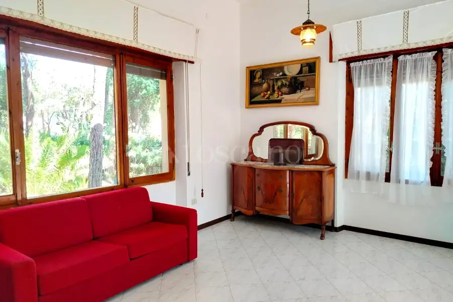 Villa in vendita di 280 mq a €845.000 (rif. 45/2025)