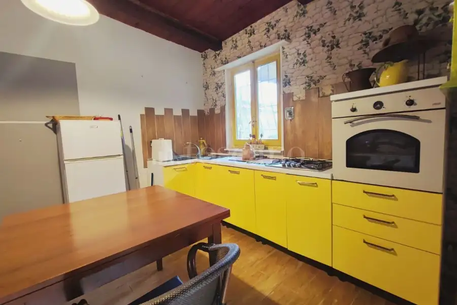 Casa in vendita di 86 mq a €85.000 (rif. 77/2025)