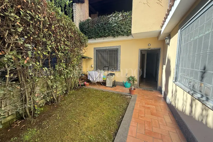 Villa Plurifamiliare in vendita di 220 mq a €545.000 (rif. 12/2026)