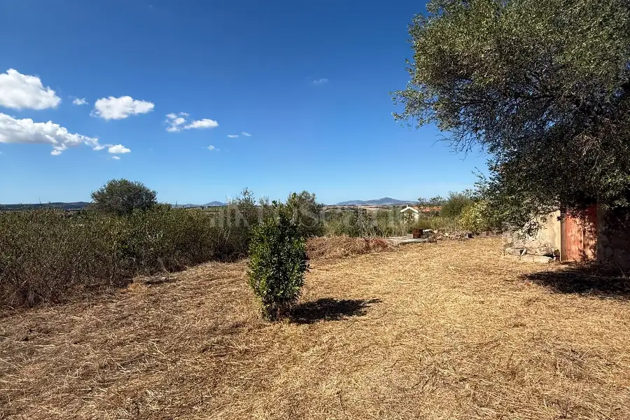 Casale in vendita di 120 mq a €85.000 (rif. 201/2026)