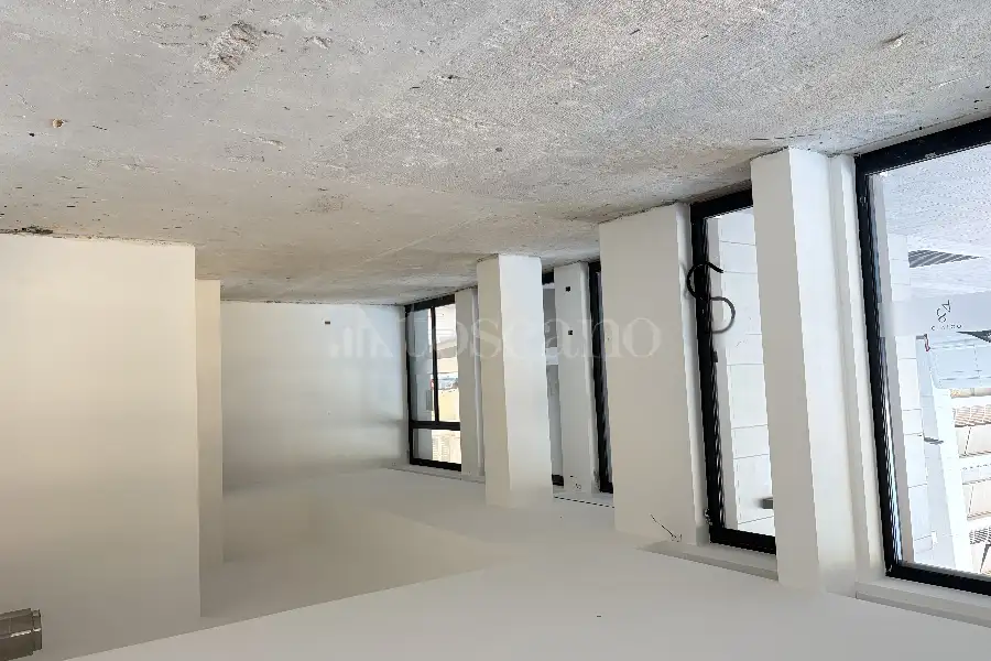 Negozio in affitto di 110 mq a €3.000 (rif. 11/2026)