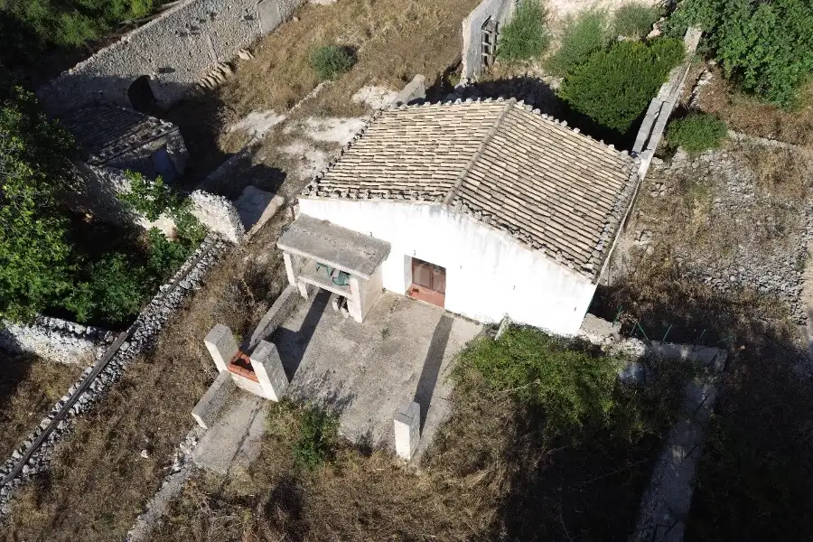 Agricolo in vendita di 130.000 mq a €149.000 (rif. 95/2025)