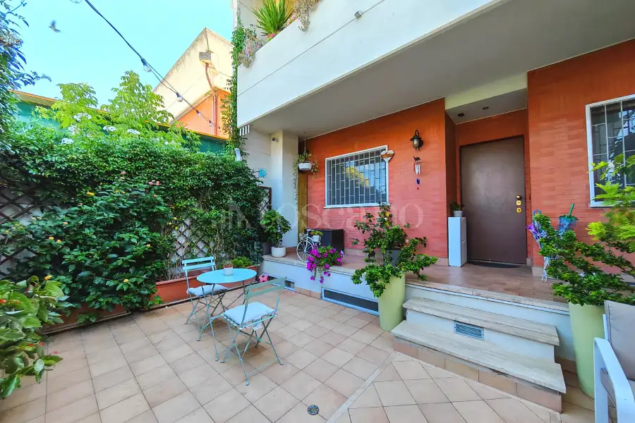 Villino a Schiera in vendita di 210 mq a €329.000 (rif. 48/2026)