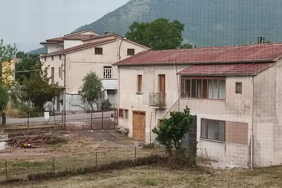 Casa Indipendente in vendita di 107 mq a €138.000 (rif. 15/2025)