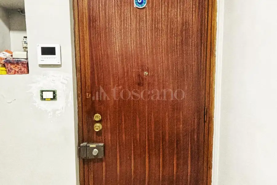 Stanza in affitto di 82 mq a €400 (rif. 38/2026)