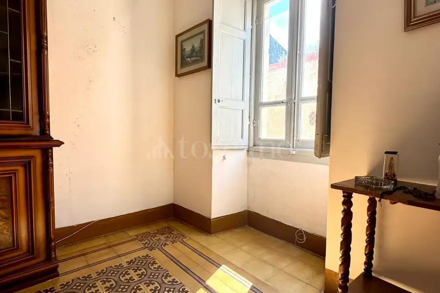 Casa Indipendente in vendita di 160 mq a €80.000 (rif. 76/2026)