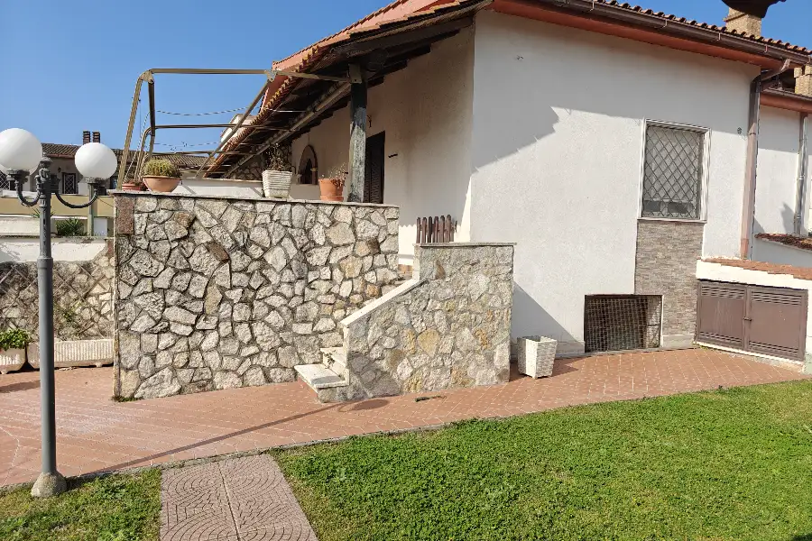 Villa Bifamiliare in vendita di 130 mq a €179.000 (rif. 16/2026)