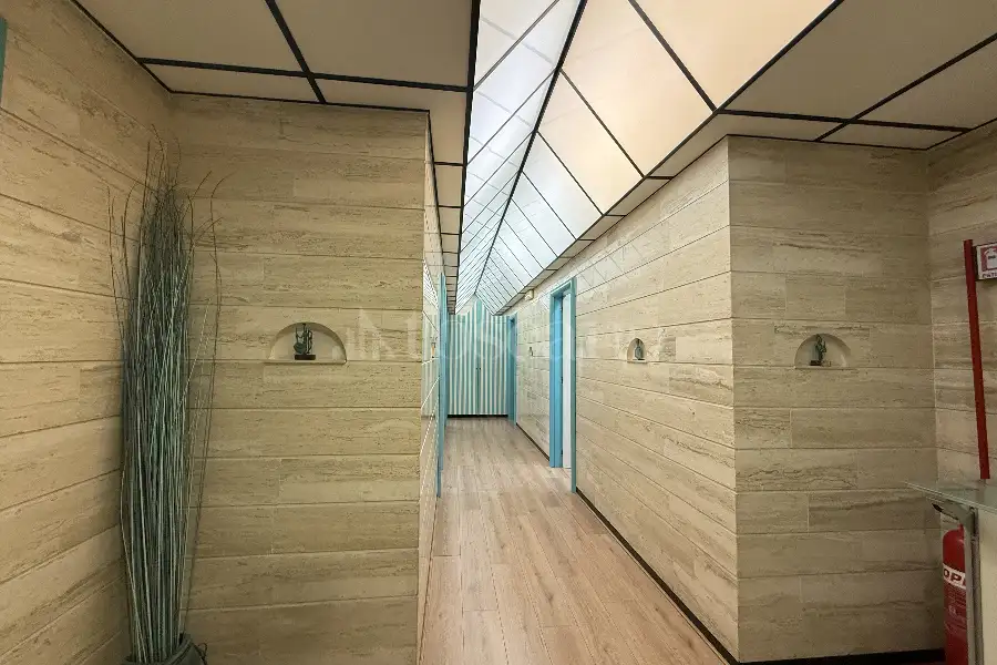 Ufficio in vendita di 223 mq a €325.000 (rif. 25/2025)