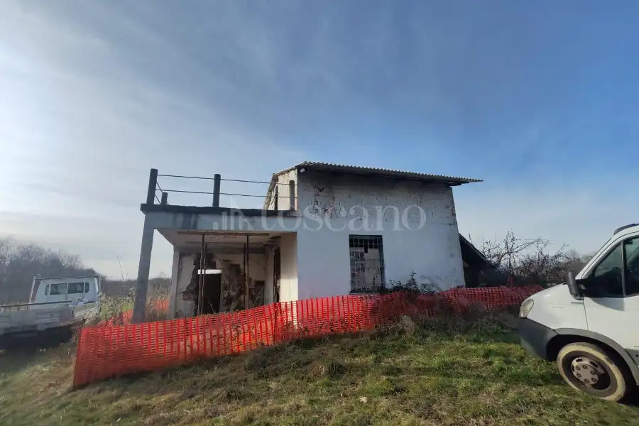 Casale in vendita di 75 mq a €20.000 (rif. 17/2026)