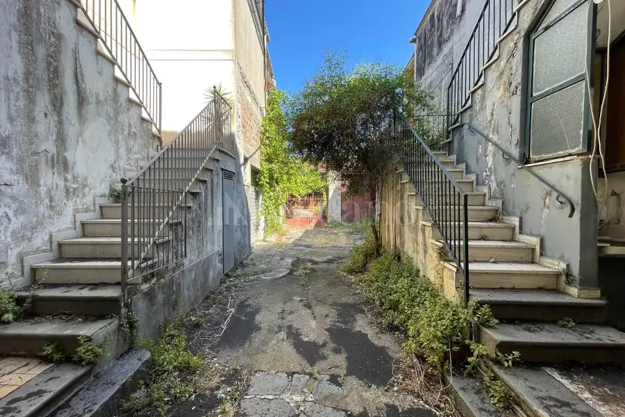 Casa in vendita di 194 mq a €158.000 (rif. 119/2025)
