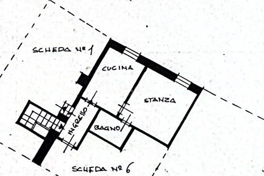 Palazzo in vendita di 330 mq a €300.000 (rif. 3/2026)