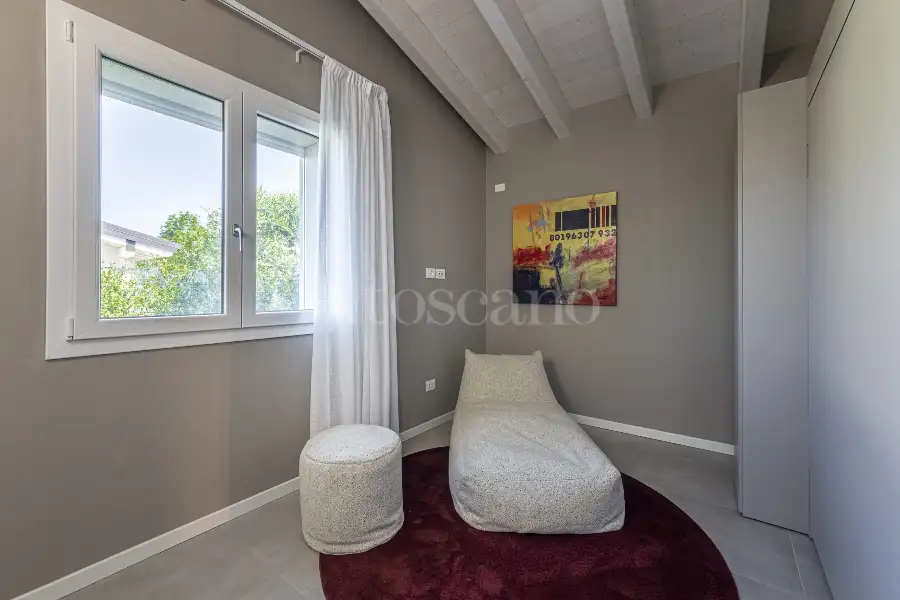 Villa in vendita di 250 mq a €928.000 (rif. 2/2025)