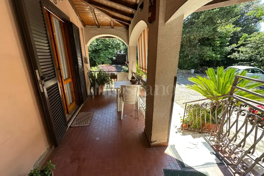Villa in vendita di 260 mq a €849.000 (rif. 24/2025)