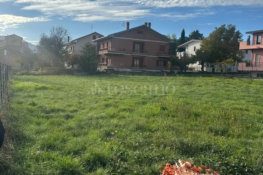 Edificabile Residenziali in vendita di 1.100 mq a €95.000 (rif. 147/2024)