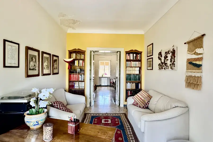 Villa in vendita di 433 mq a €350.000 (rif. 117/2025)