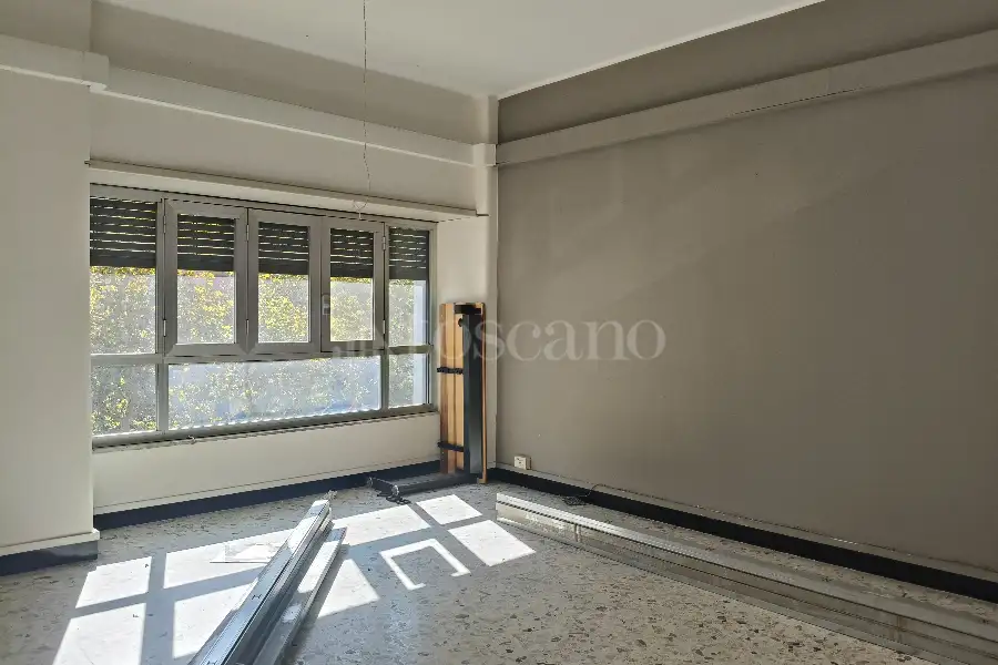Ufficio in affitto di 138 mq a €1.700 (rif. 60/2026)