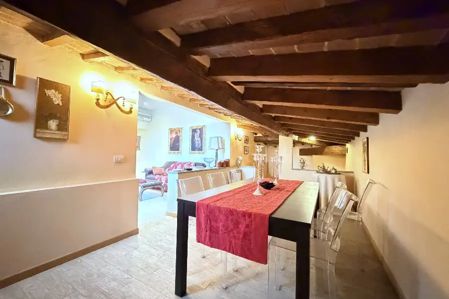 Casa in vendita di 125 mq a €750.000 (rif. 21/2026)