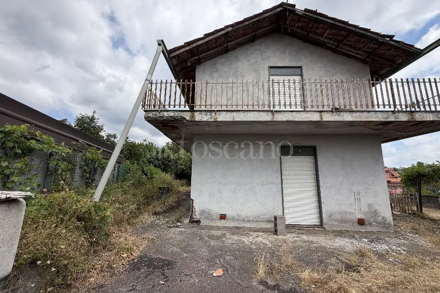 Villa in vendita di 260 mq a €116.000 (rif. 165/2026)