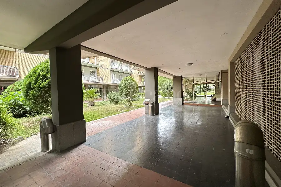 Casa in vendita di 184 mq a €960.000 (rif. 8/2026)