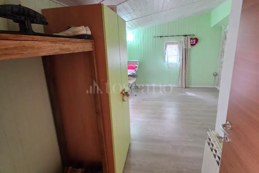 Casa Indipendente in vendita di 330 mq a €110.000 (rif. 35/2025)