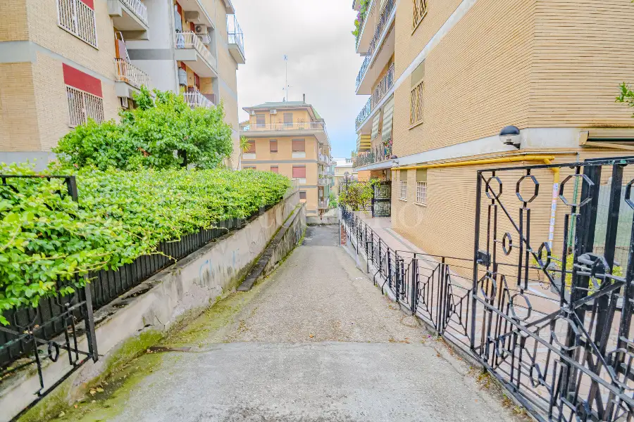 Ufficio in vendita di 70 mq a €275.000 (rif. 24/2026)