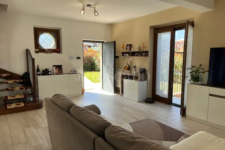 Villa Plurifamiliare in vendita di 120 mq a €359.000 (rif. 14/2026)