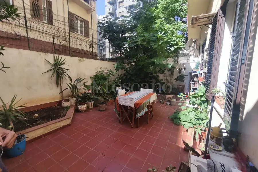 Palazzo in vendita di 1.500 mq a €2.200.000 (rif. 65/2026)
