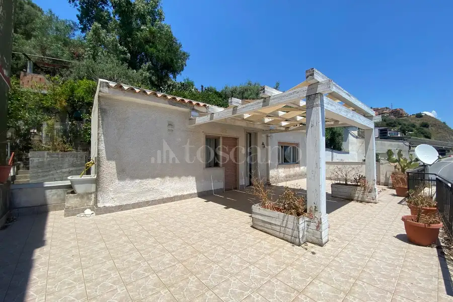 Casa Indipendente in vendita di 160 mq a €348.000 (rif. 42/2026)