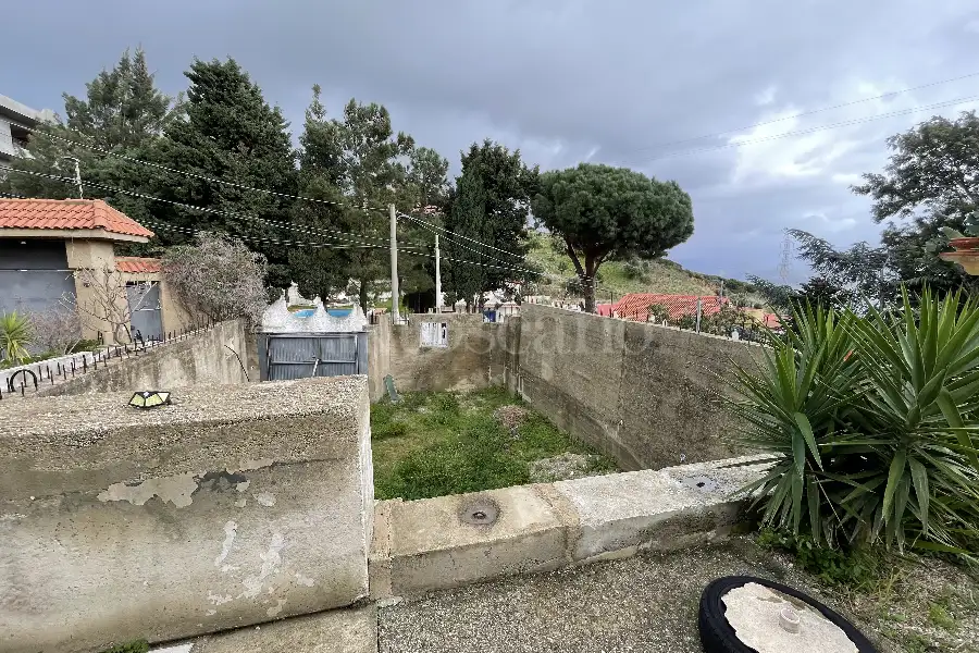 Casa Indipendente in vendita di 382 mq a €450.000 (rif. 2/2026)
