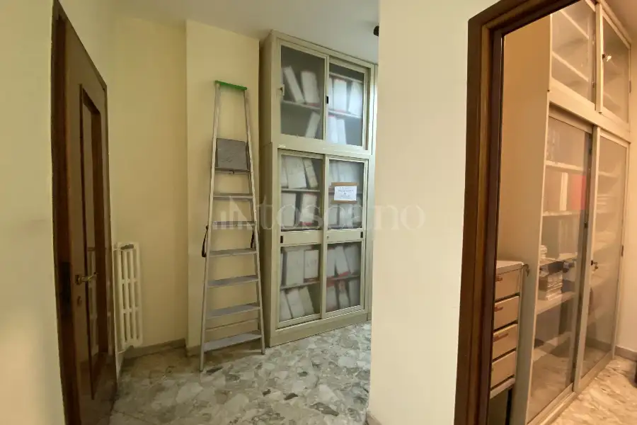 Ufficio in vendita di 135 mq a €400.000 (rif. 62/2026)