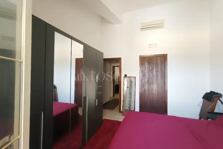 Villa Bifamiliare in vendita di 400 mq a €524.000 (rif. 108/2026)