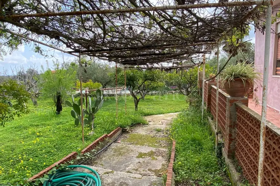 Casa Indipendente in vendita di 86 mq a €88.000 (rif. 35/2026)