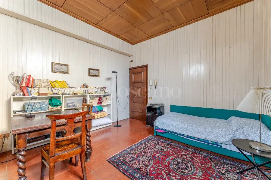 Casa in vendita di 360 mq trattativa riservata (rif. 44/2026)