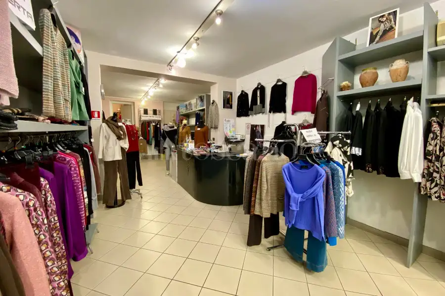 Negozio in vendita di 70 mq a €125.000 (rif. 50/2025)