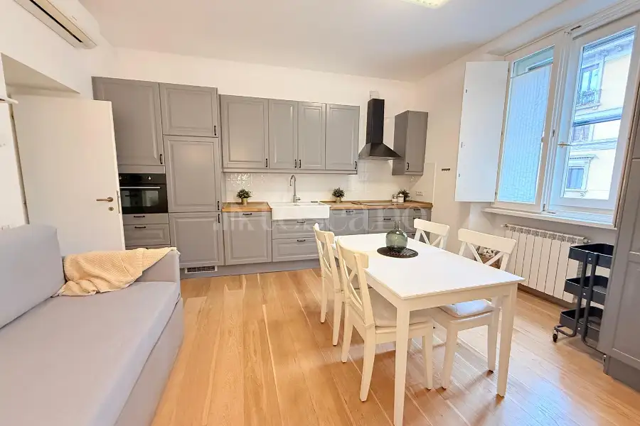 Casa in affitto di 37 mq a €1.200 (rif. 25/2026)