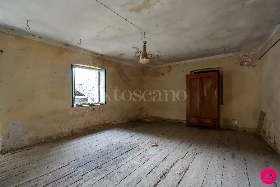 Casale in vendita di 186 mq a €109.000 (rif. 69/2026)