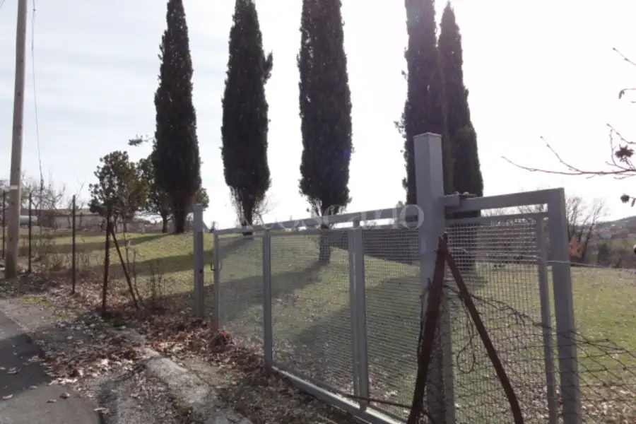 Garage in vendita di 103 mq a €29.000 (rif. 4/2022)