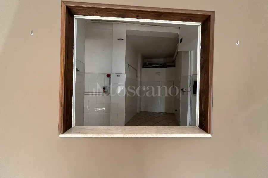 Negozio in vendita di 50 mq a €74.000 (rif. 128/2025)
