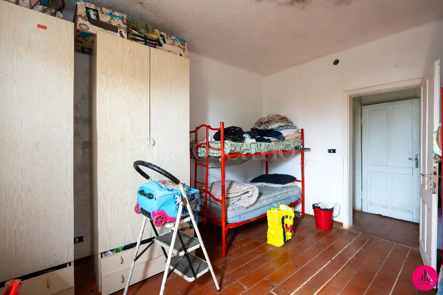 Casale in vendita di 375 mq a €180.000 (rif. 21/2026)