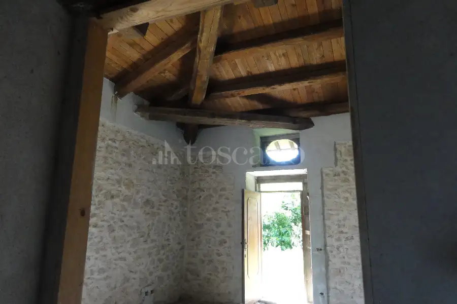 Casale in vendita di 500 mq a €369.000 (rif. 10/2025)