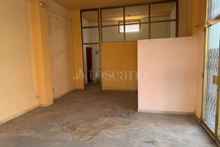 Negozio in vendita di 50 mq a €115.000 (rif. 33/2026)