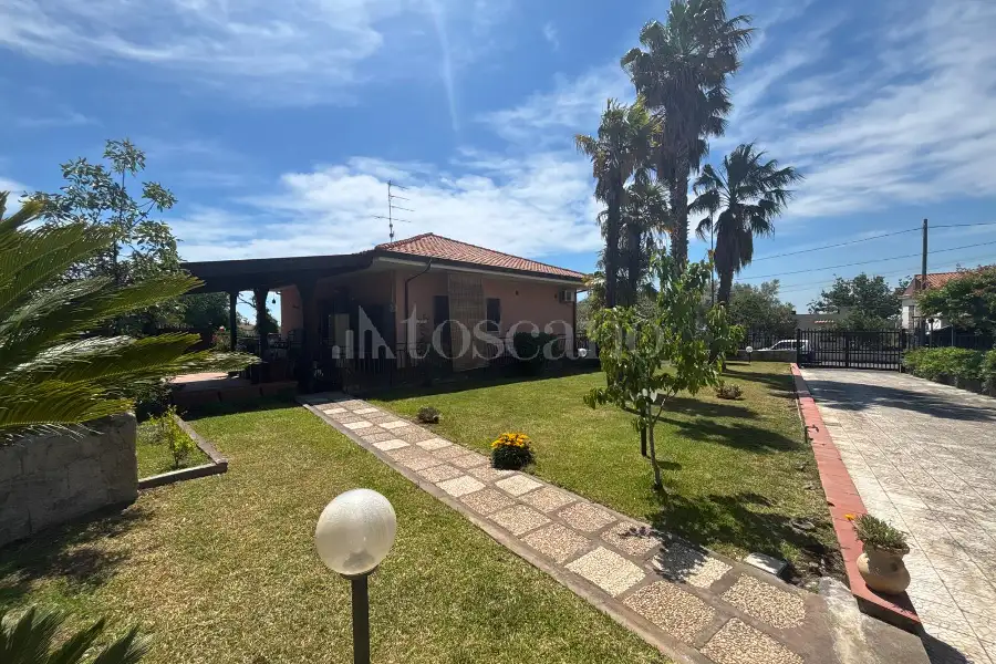 Villa in vendita di 100 mq a €370.000 (rif. 95/2026)