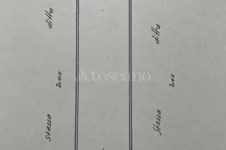 Box in vendita di 32 mq a €32.900 (rif. 80/2024)