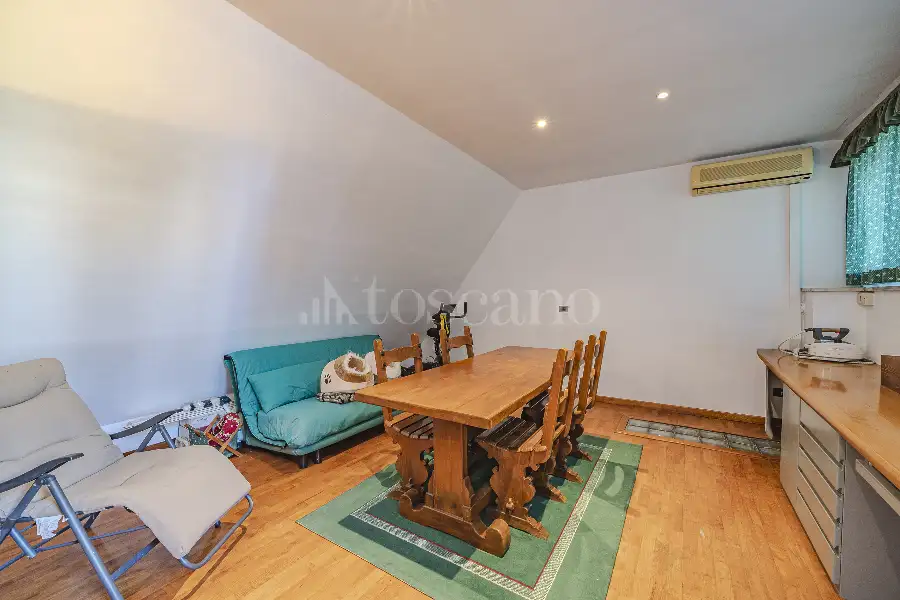 Casa in vendita di 220 mq a €799.000 (rif. 35/2026)
