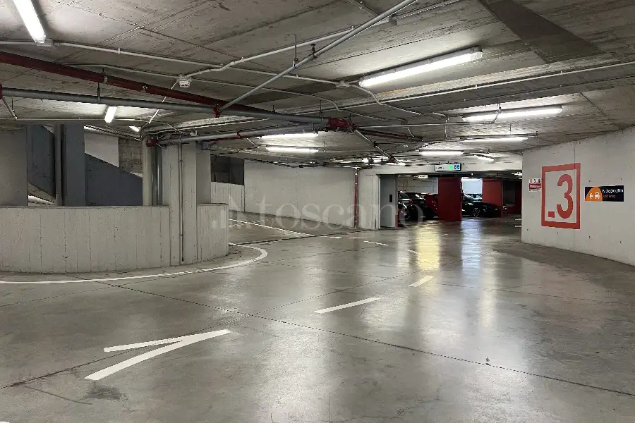 Box in affitto di 20 mq a €260 (rif. 56/2026)