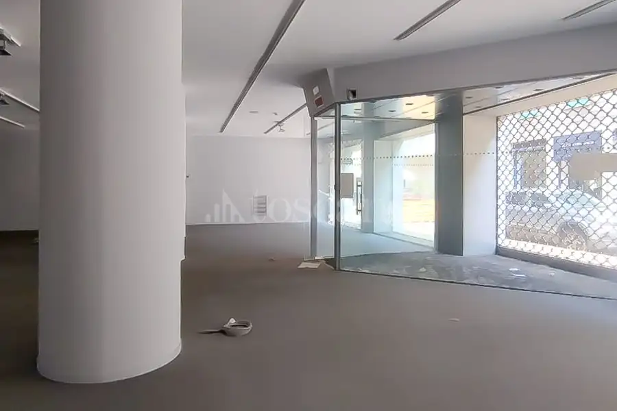 Negozio in vendita di 550 mq a €1.600.000 (rif. 72/2025)