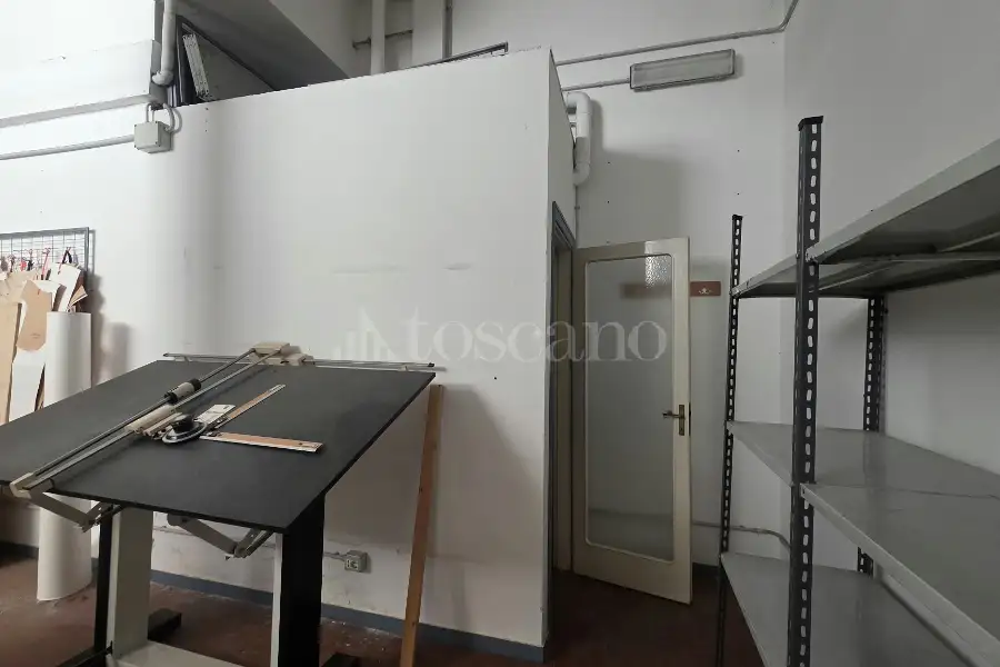 Negozio in affitto di 51 mq a €500 (rif. 29/2026)