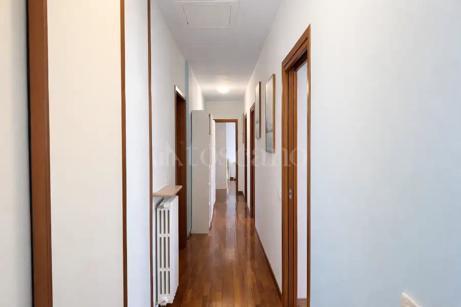 Casa in vendita di 220 mq a €440.000 (rif. 8/2026)