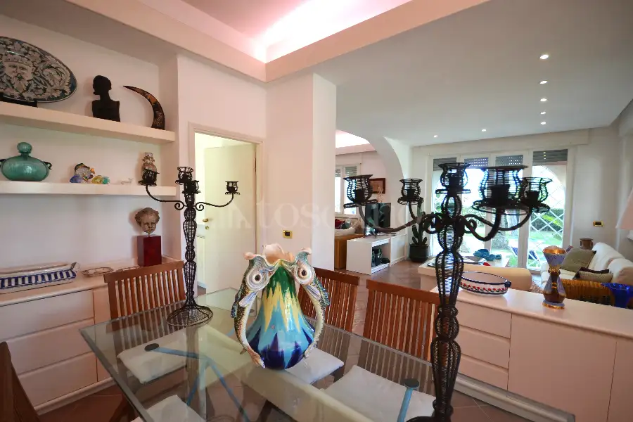 Casa Indipendente in affitto di 180 mq a €2.900 (rif. 43/2025)