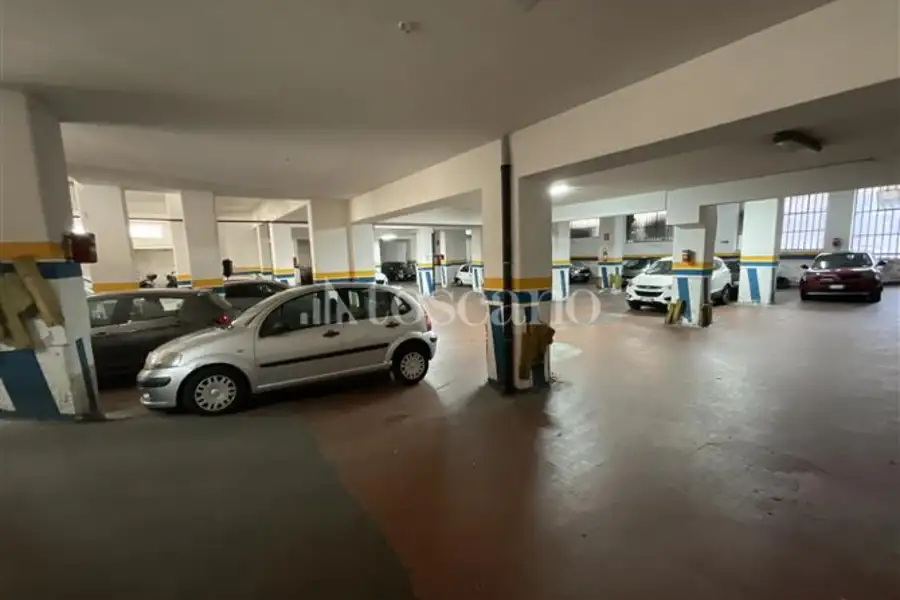 Attività Commerciale in vendita di 900 mq a €429.000 (rif. 151/2024)